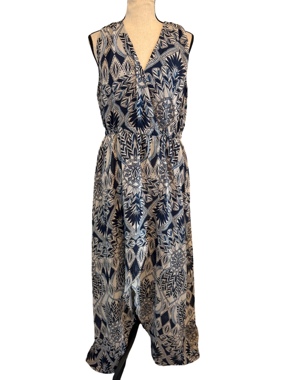 MSK Blue White Tropical Leaf Print Maxi Dress Size 10 Sleeveless Empire Waist